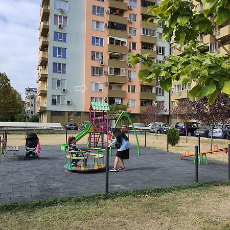 Нощувки Краткосрочен Наем พลอฟดิฟ ภายนอก รูปภาพ